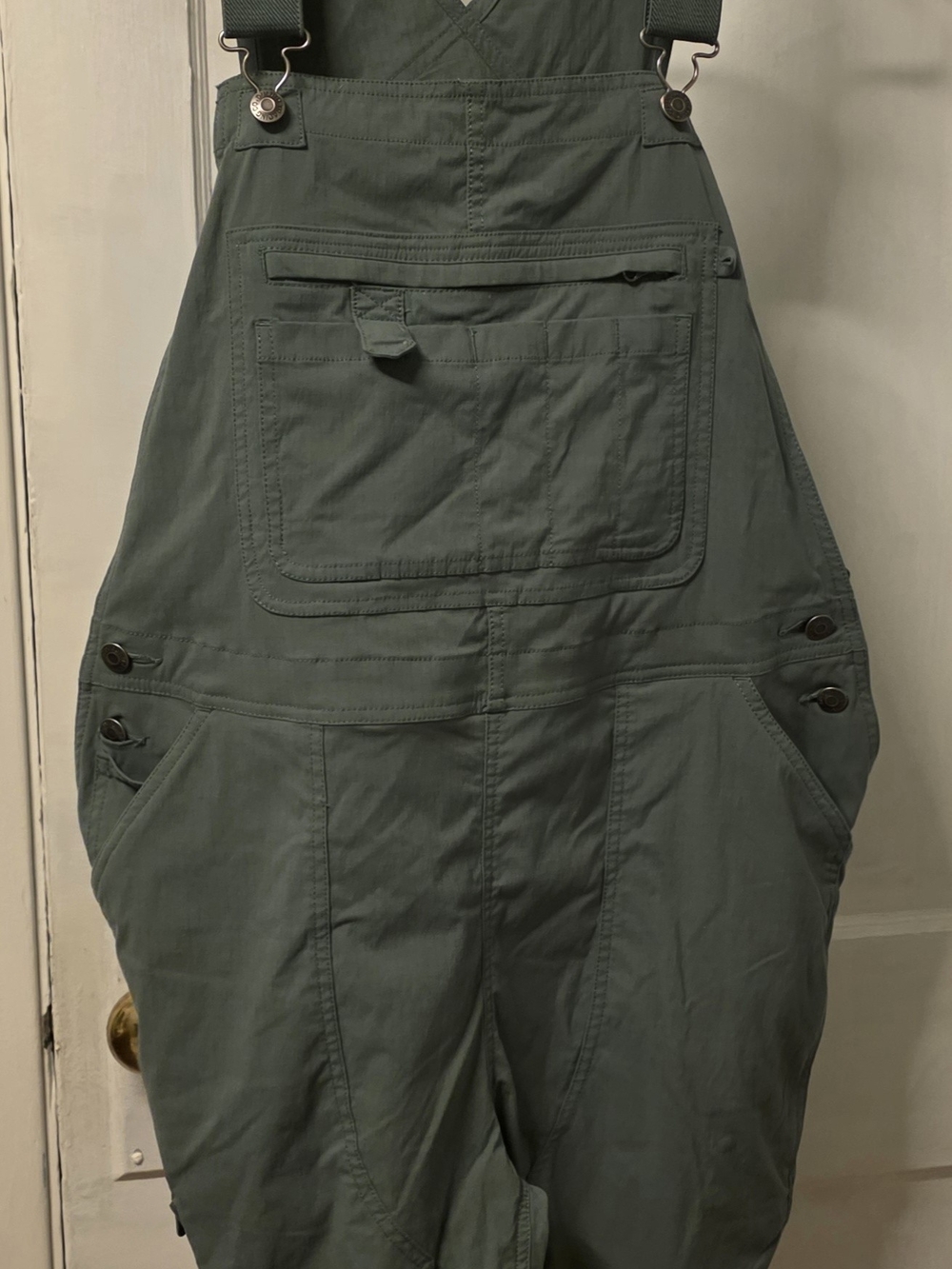 Duluth Trading Co Green Women's Overalls Shorts